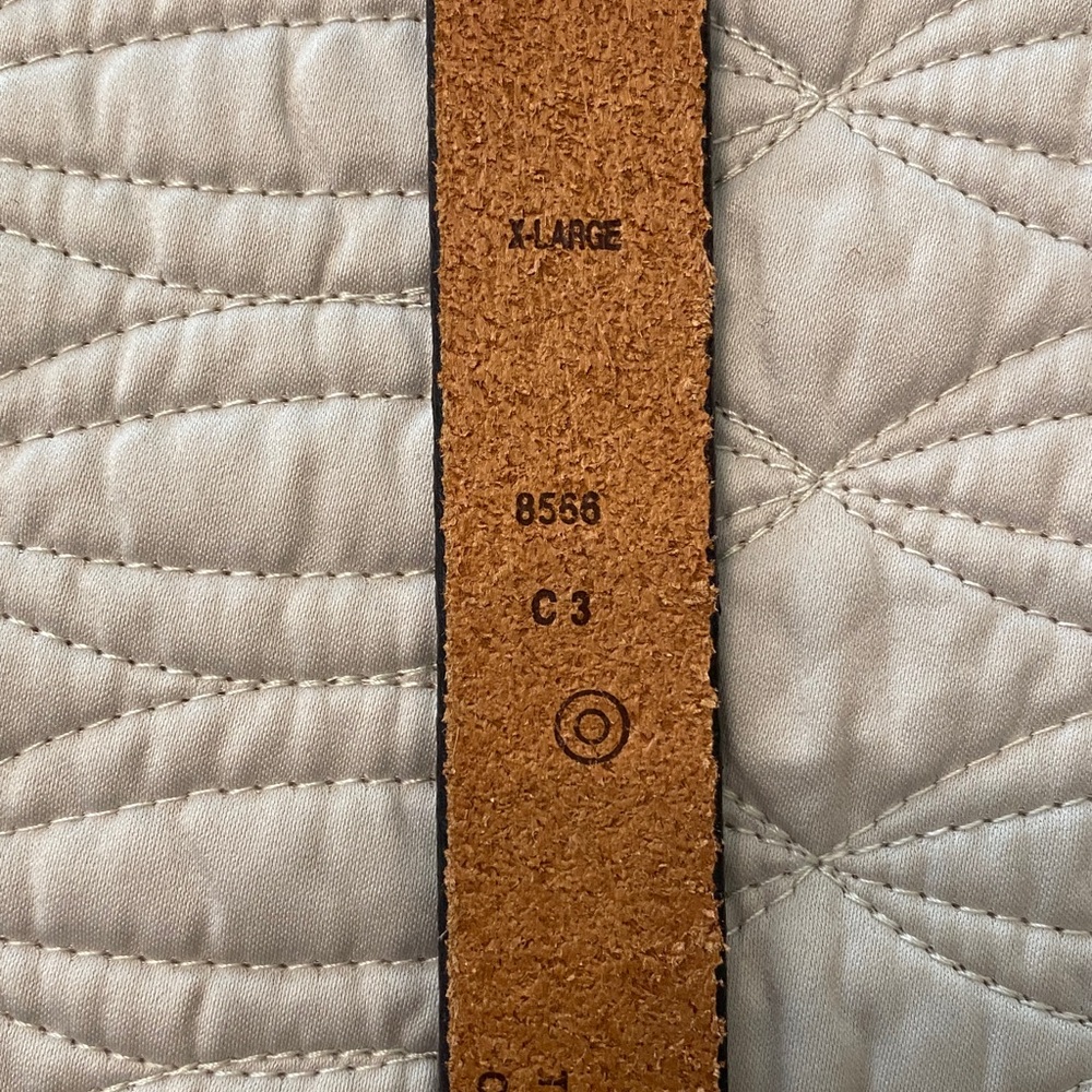 Coach Belt Handcrafted in Italy of Vegetable Tanned Leather and solid brass - Picture 6 of 10